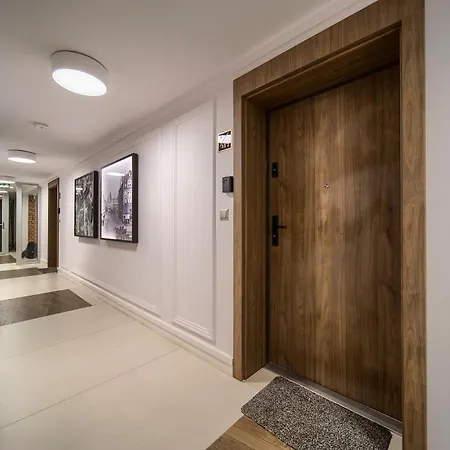 Poniatowskiego Glamour Studio